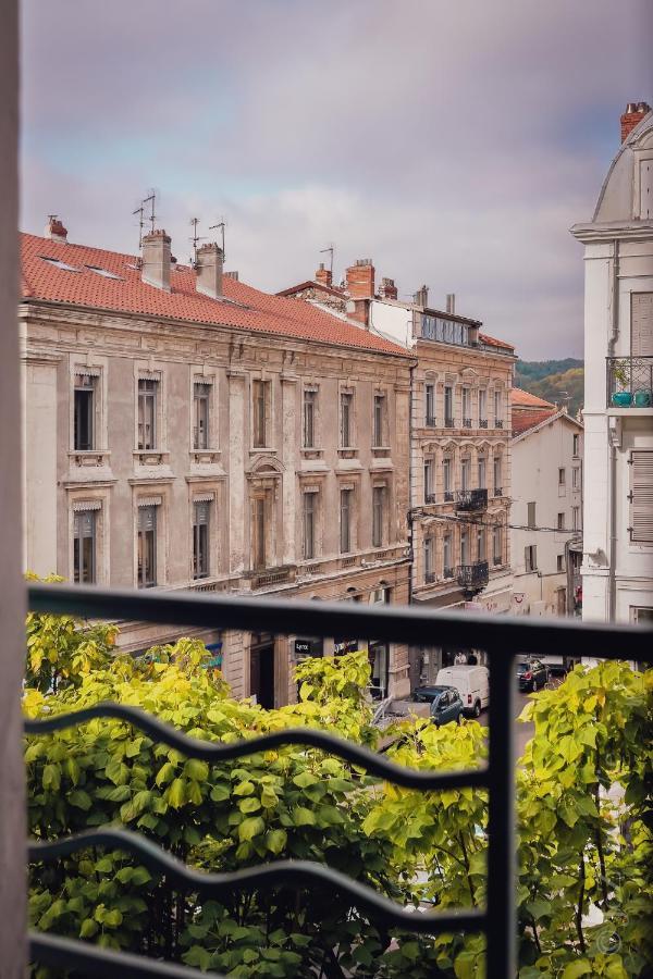 Grand Hotel De La Poste - Lyon Sud - Vienne エクステリア 写真